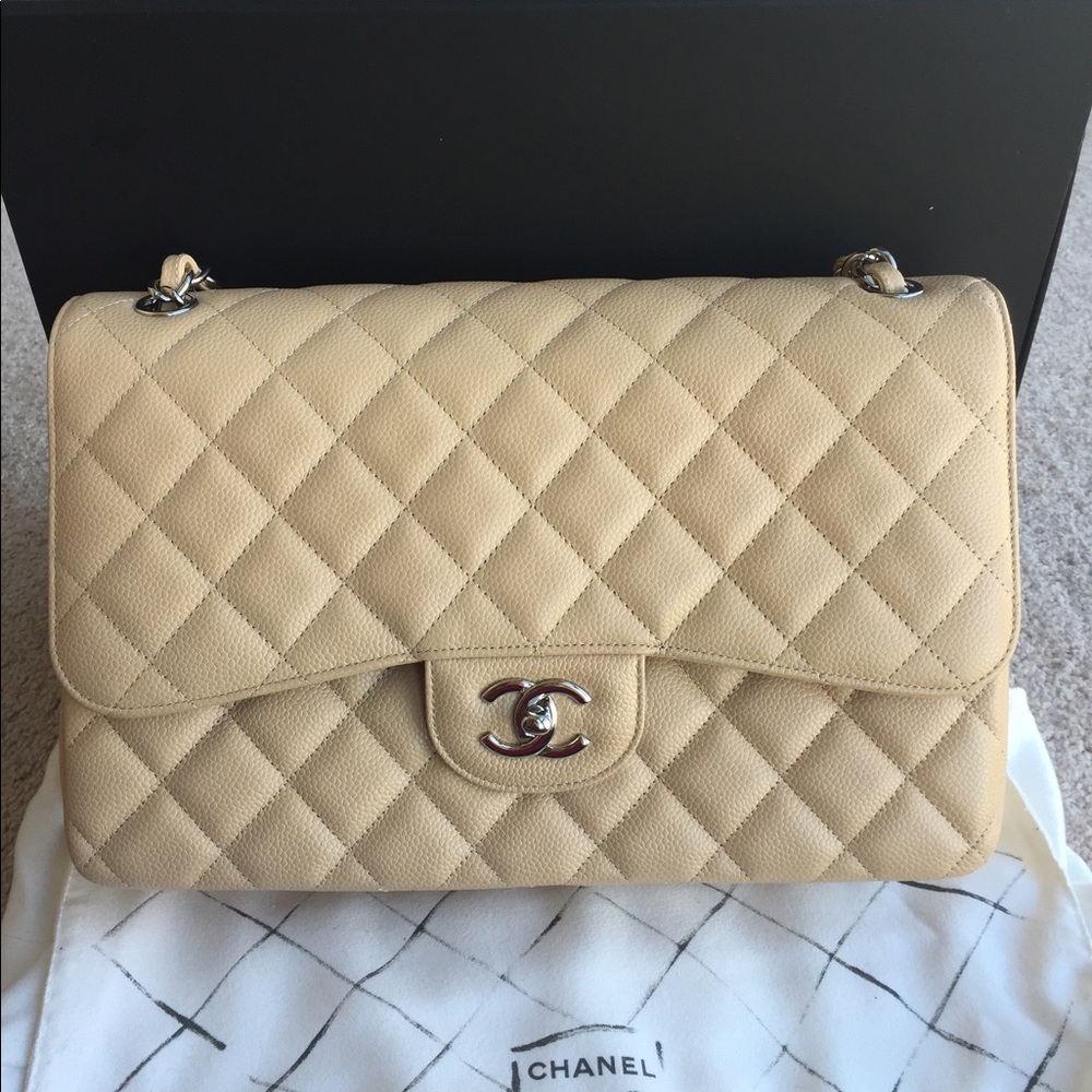 Chanel jumbo beige caviar double flap bag